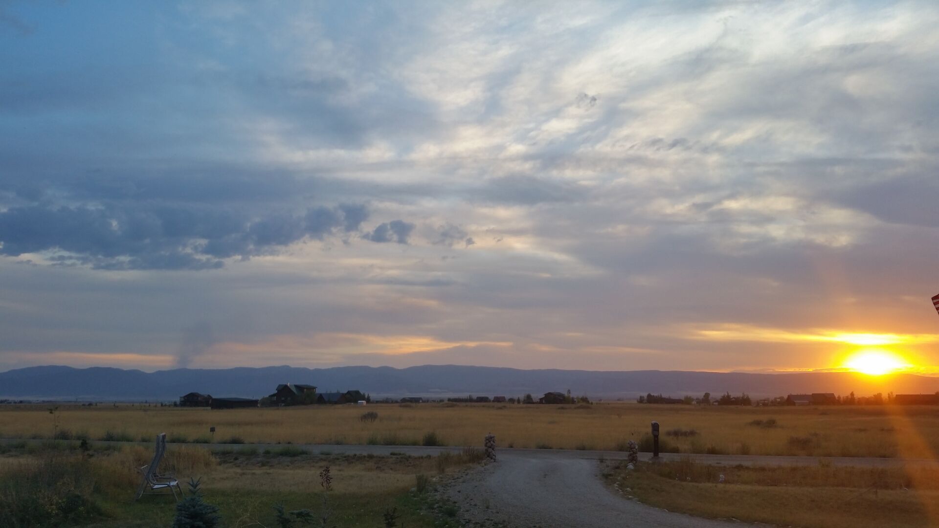 Smoke and Sunset 2016